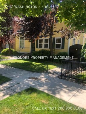 Boise North End 1 bedroom 1 bath Upstairs Interior upstairs unit – photo 1
