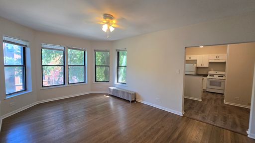 Renovated and Rarely Available One Bedroom In Rogers Park - New Kitchen and Bath – photo 1