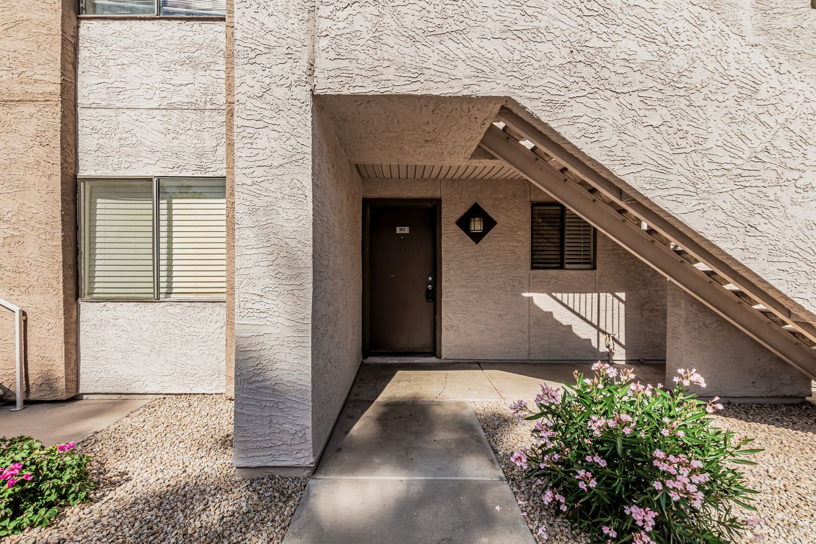 Tempe Apartment: 1065 W. 1st. St.