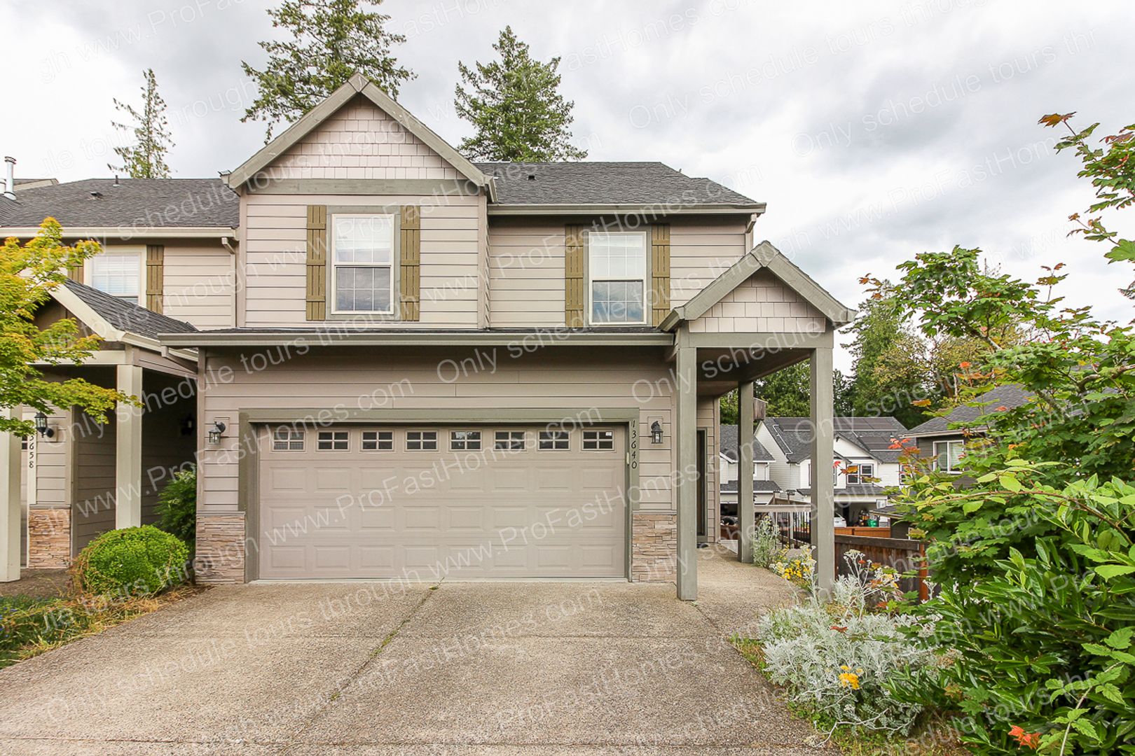Clackamas House: 13640 SE Madena Way