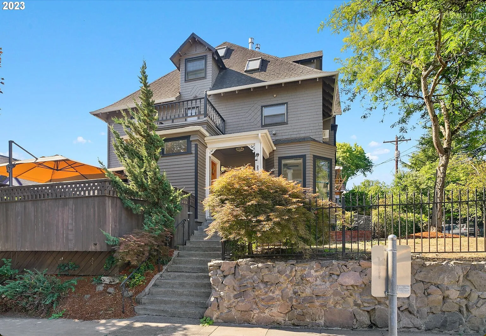 2380 NW Northrup St Portland, OR 