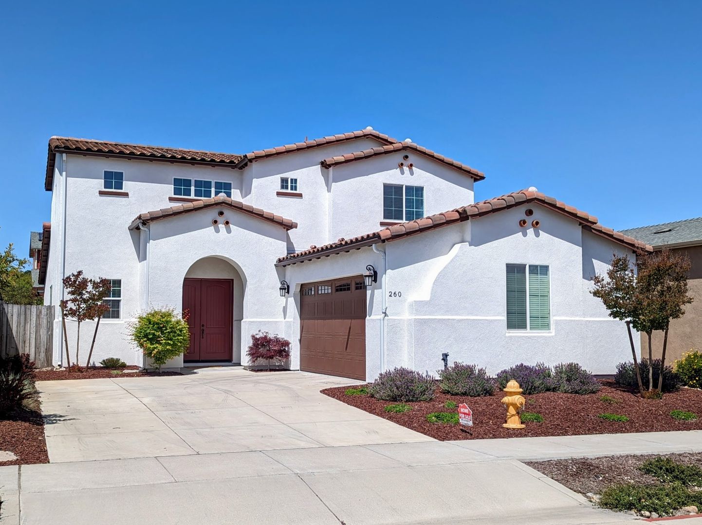 Templeton House: 260 Waterfall