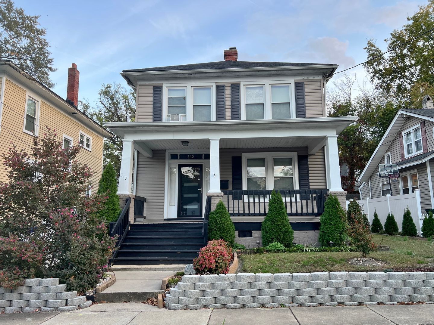 Newport News House: 340 52nd St.