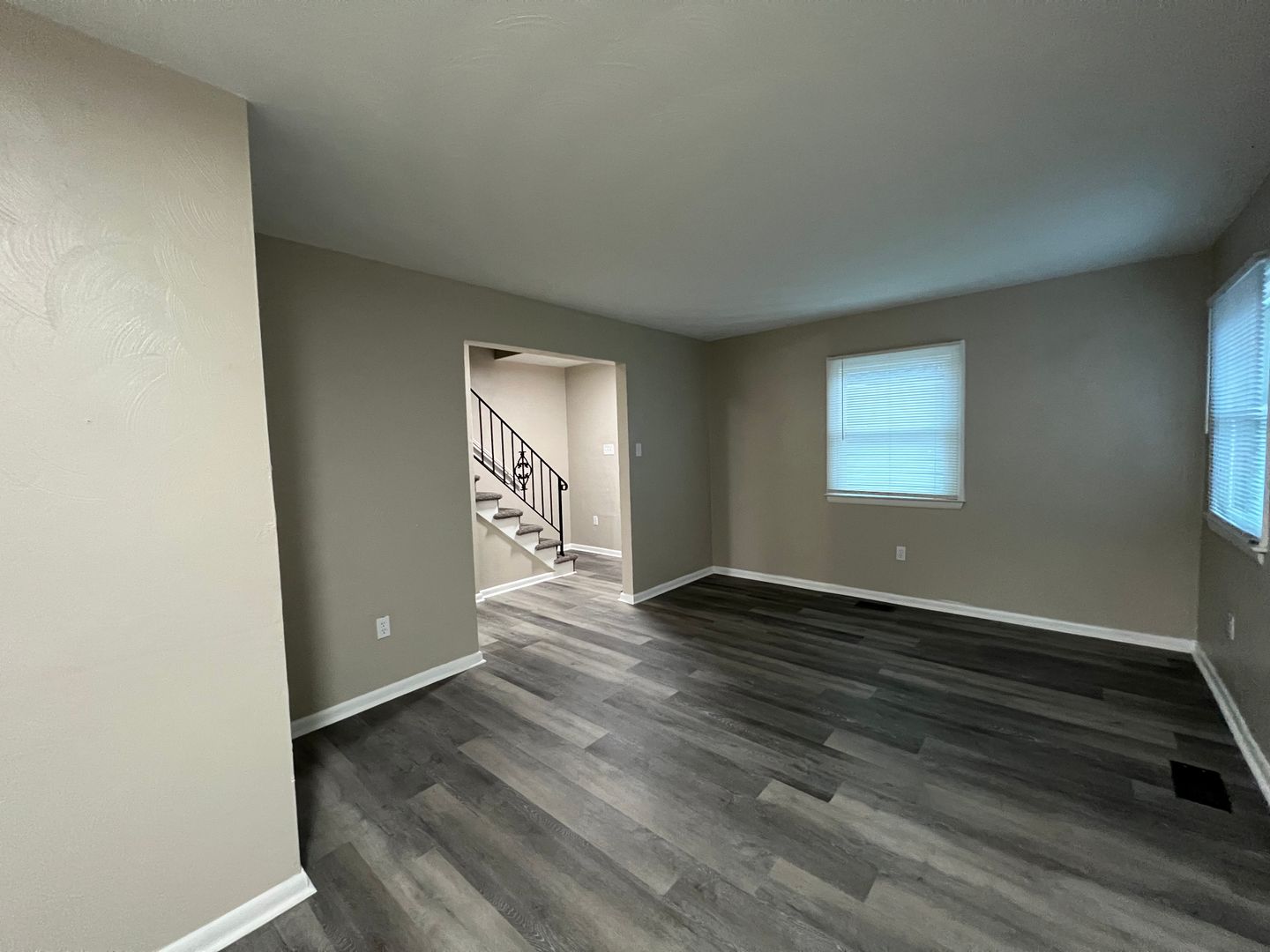 Hampton Apartment: 255-B Union Street