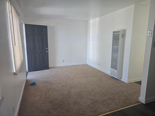 One Month Free rent, Move in with just a security deposit- Upper Corner Unit in Richmond with 1 car garage