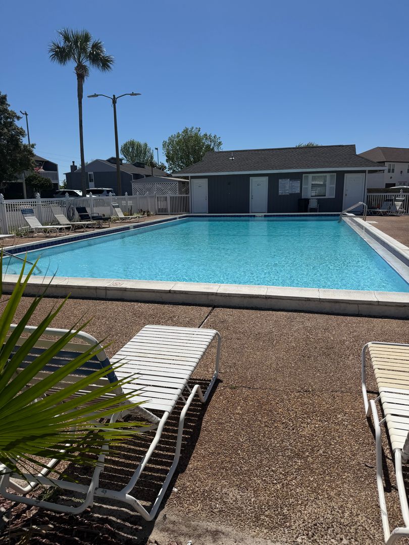 Destin Condo: 2 Court Drive