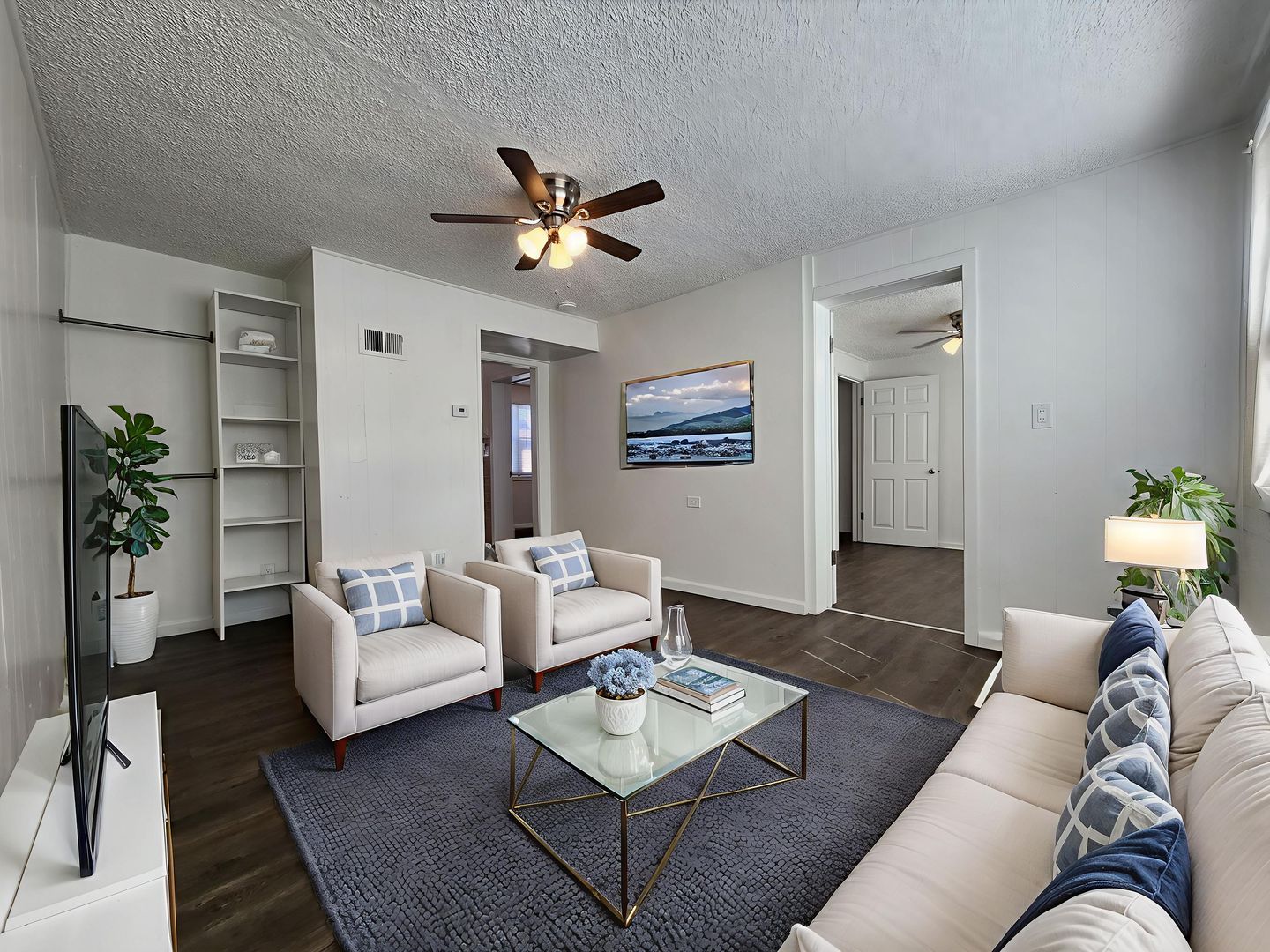 Pueblo Apartment: 409 W Routt Avenue