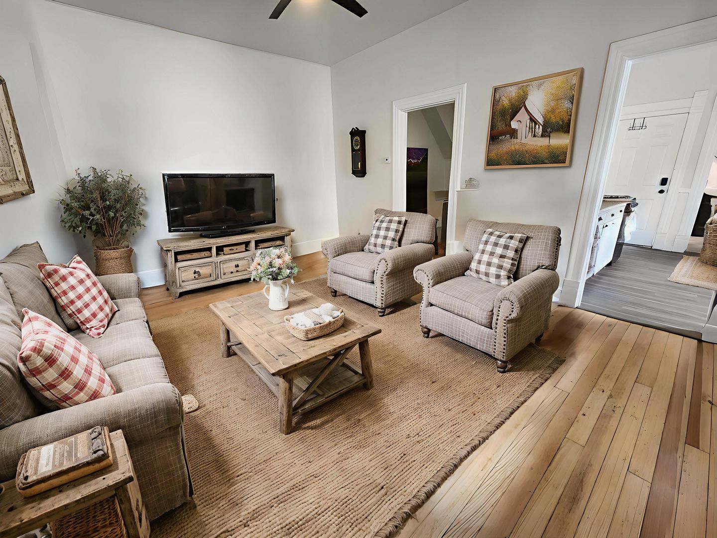 Colorado Springs Apartment: 2-4 N. 24th St.