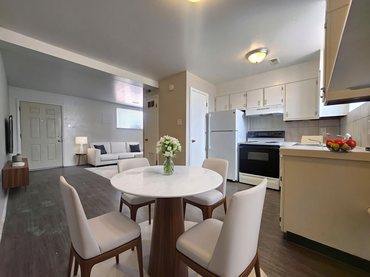 Pueblo Apartment: 3501 Baltimore Ave