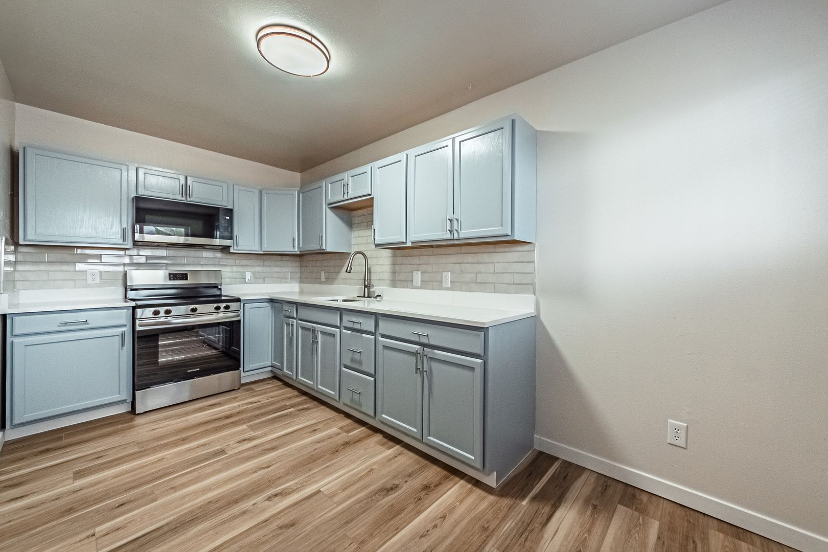 Pueblo Apartment: 3551 Baltimore Ave