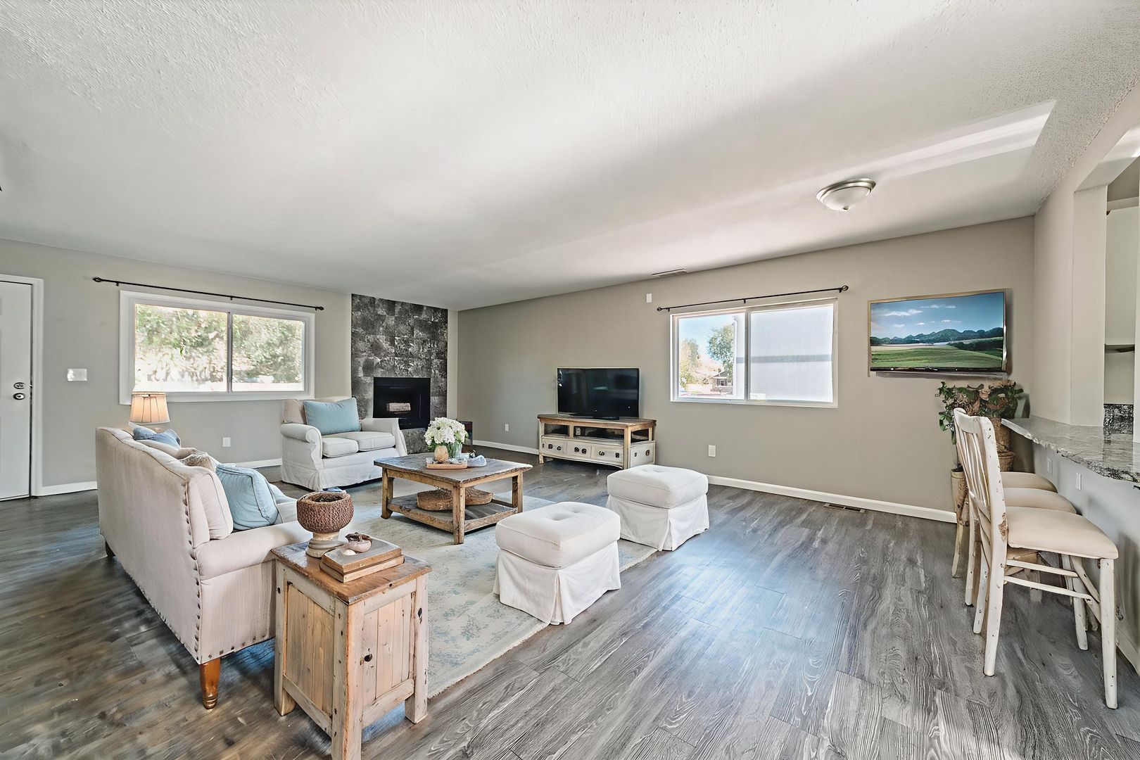 Fountain Townhome: 221 N. Race Street Unit #D