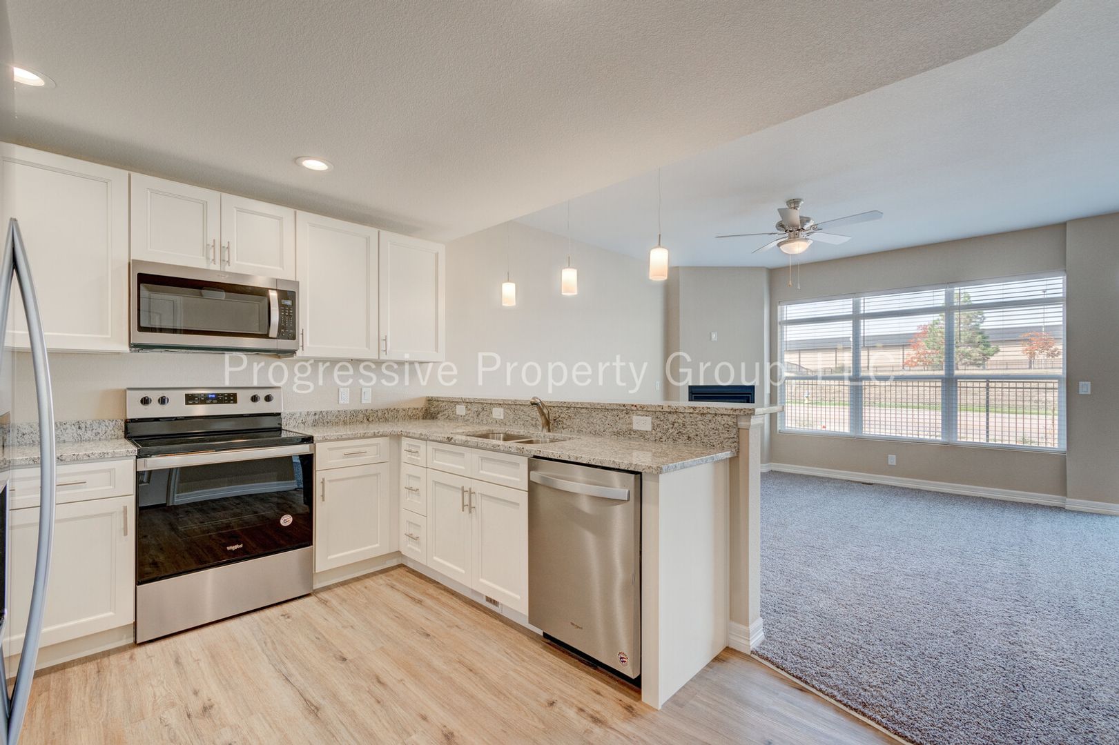 Colorado Springs House: 678 Thimbleberry Point