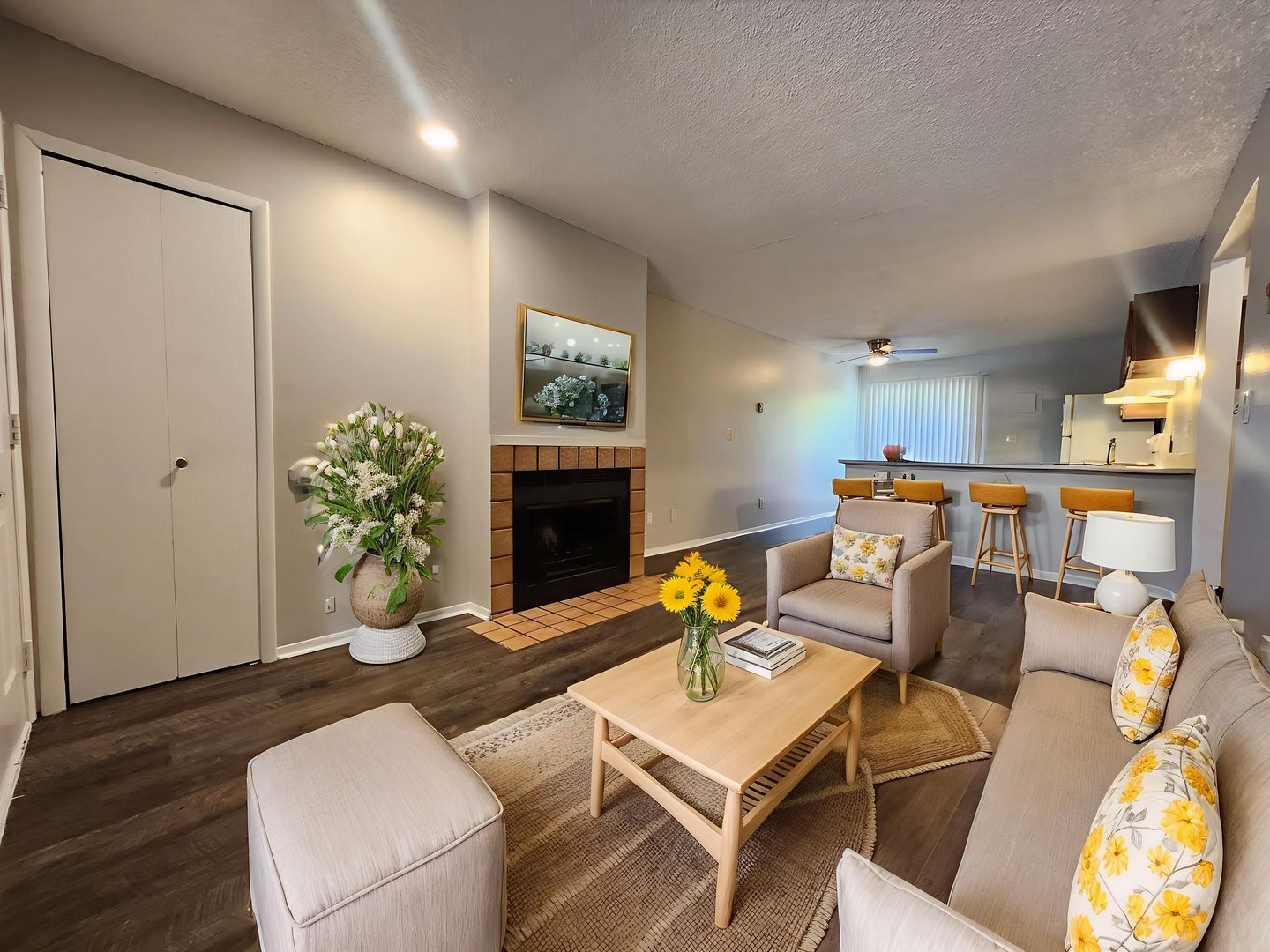 Colorado Springs Apartment: 2922 Straus Lane