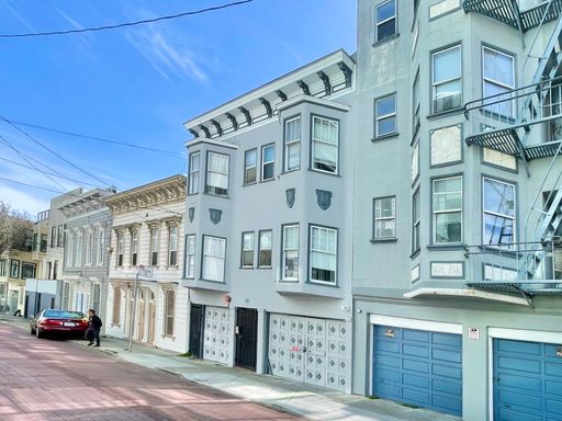 CHARMING HAYES VALLEY STUDIO WITH DECK!! - Great Location! - PROGRESSIVE – photo 1