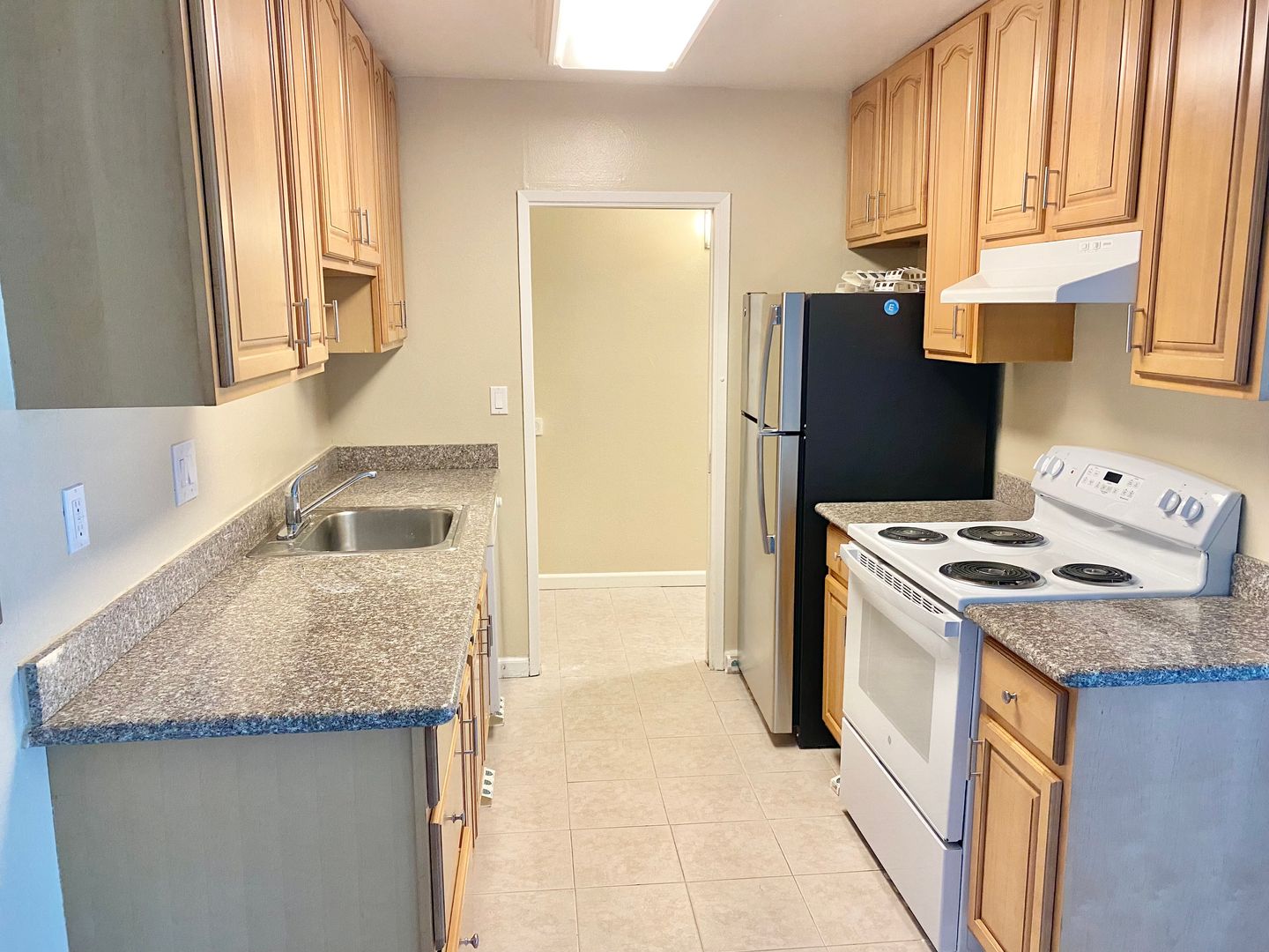 San Rafael Apartment: 108 Professional Center Parkway