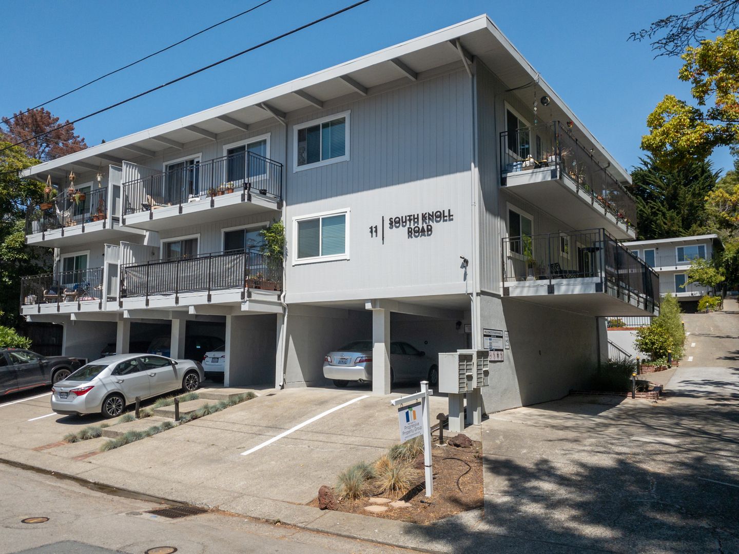 Mill Valley Apartment: 11 South Knoll Road - #8