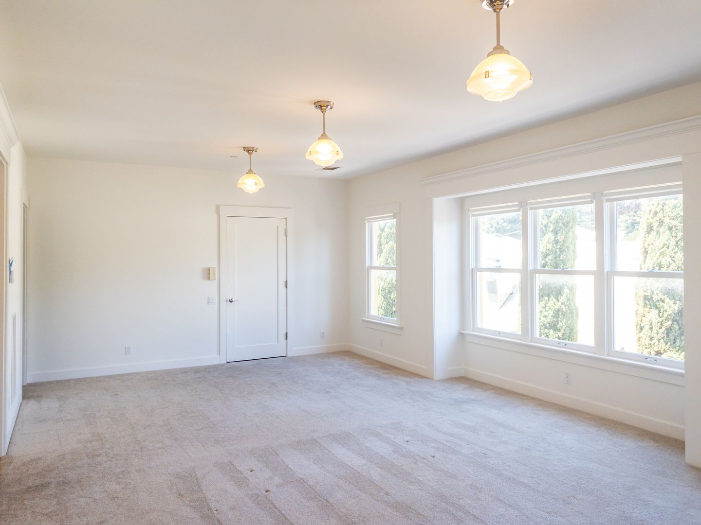 Mill Valley Apartment: 420 Miller Avenue - Unit A
