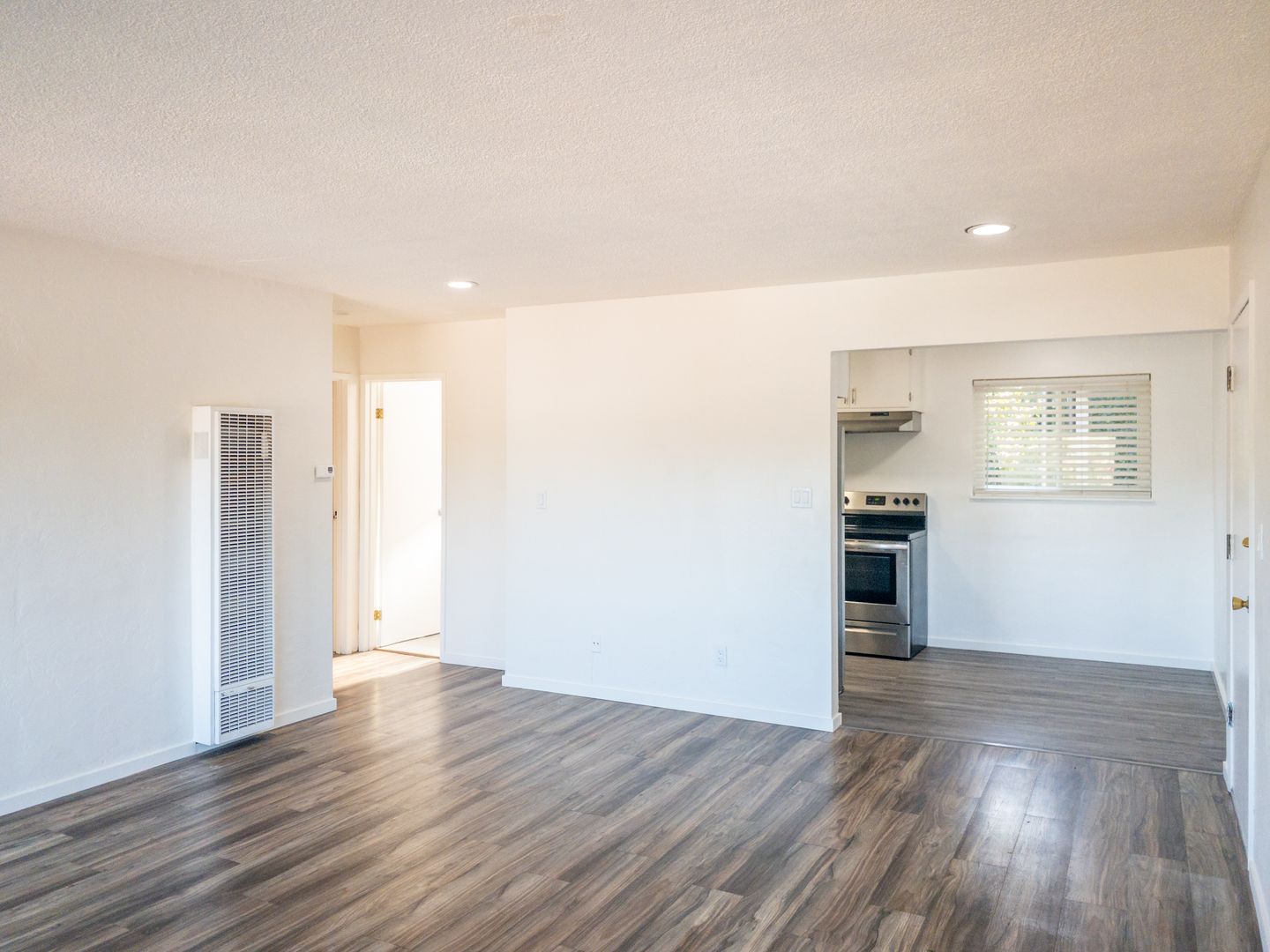 Mill Valley Apartment: 116 Carlotta Circle