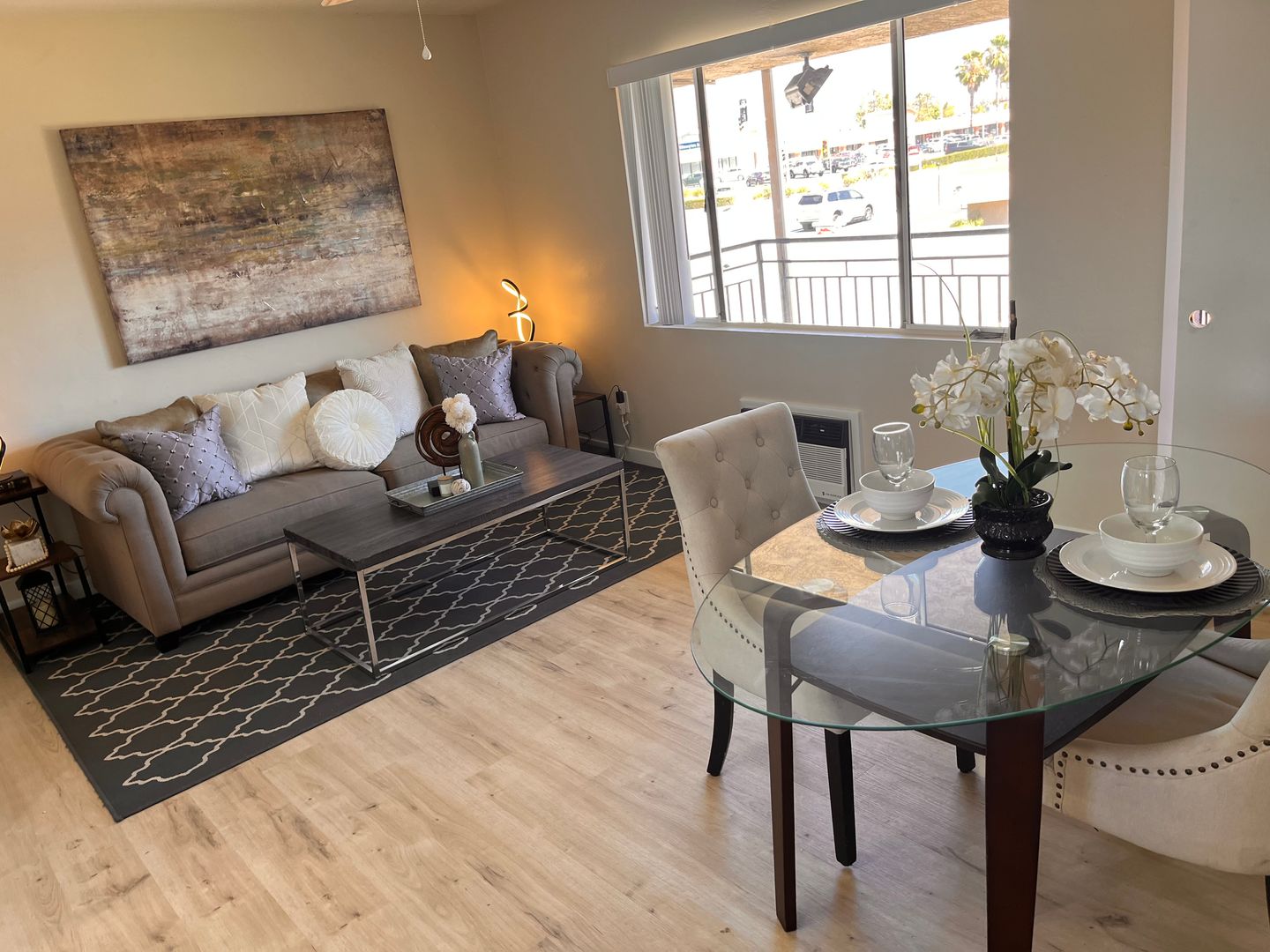 Santee Apartment: 9016-9020 Carlton Hills Blvd.