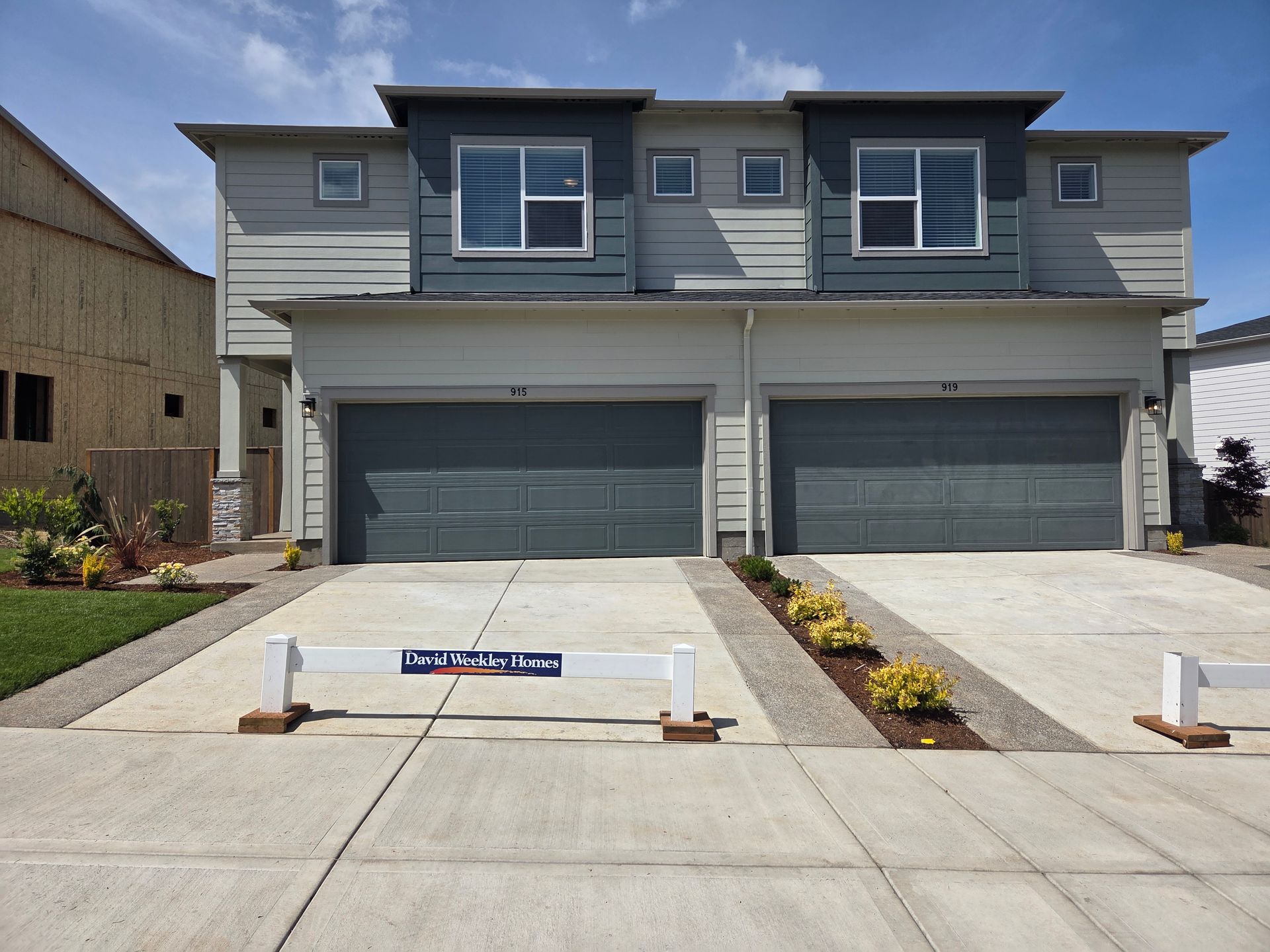 Brand New 3 bdrm 2 1/2 bath townhouse