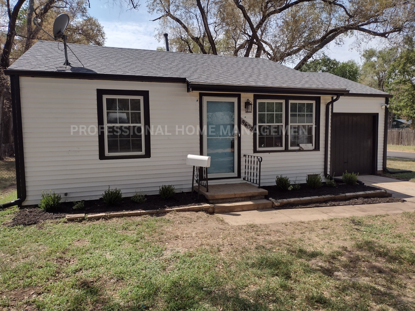 WIchita House: 4603 S Gold