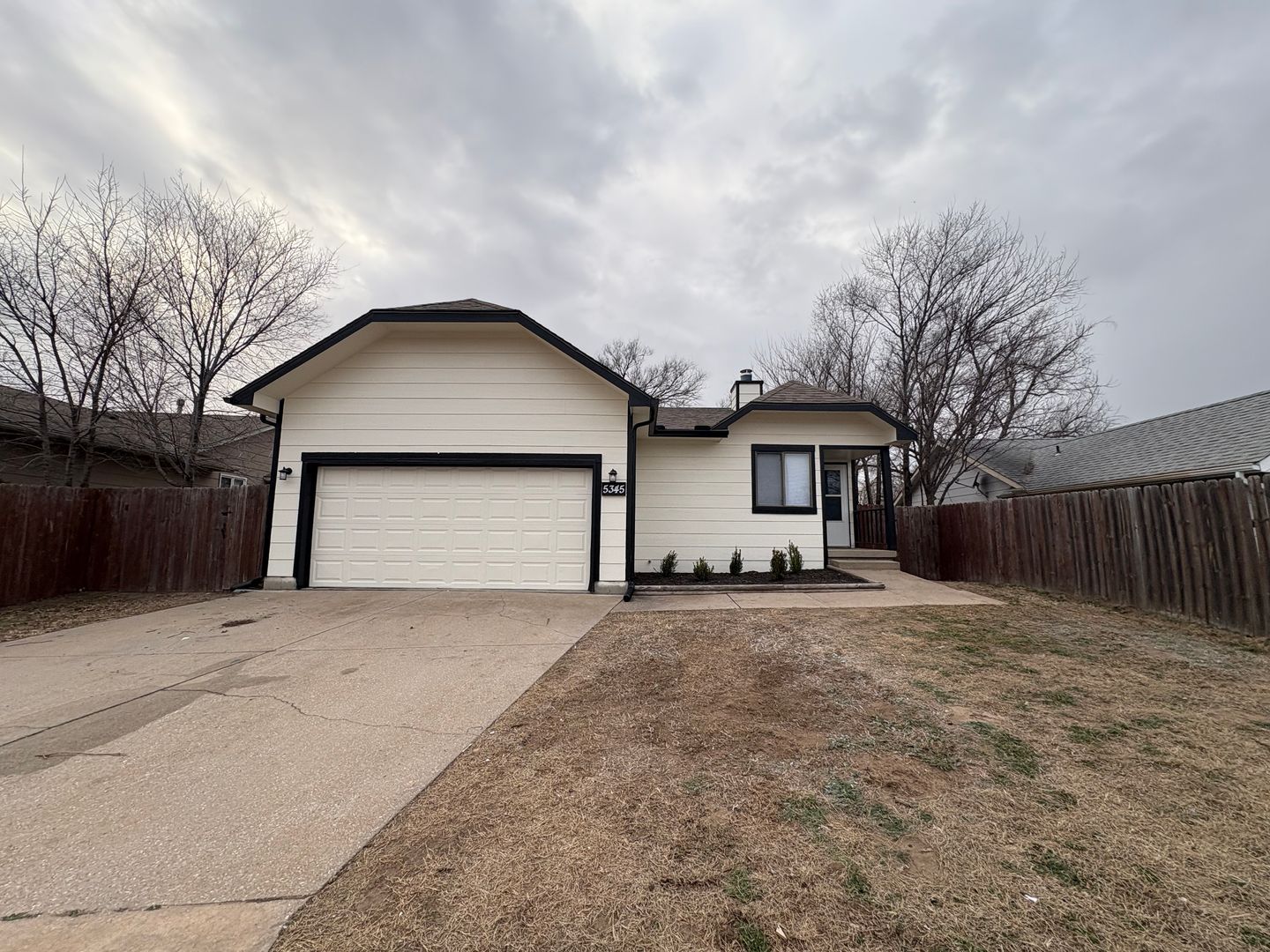 Wichita House: 5345 S Mosley St