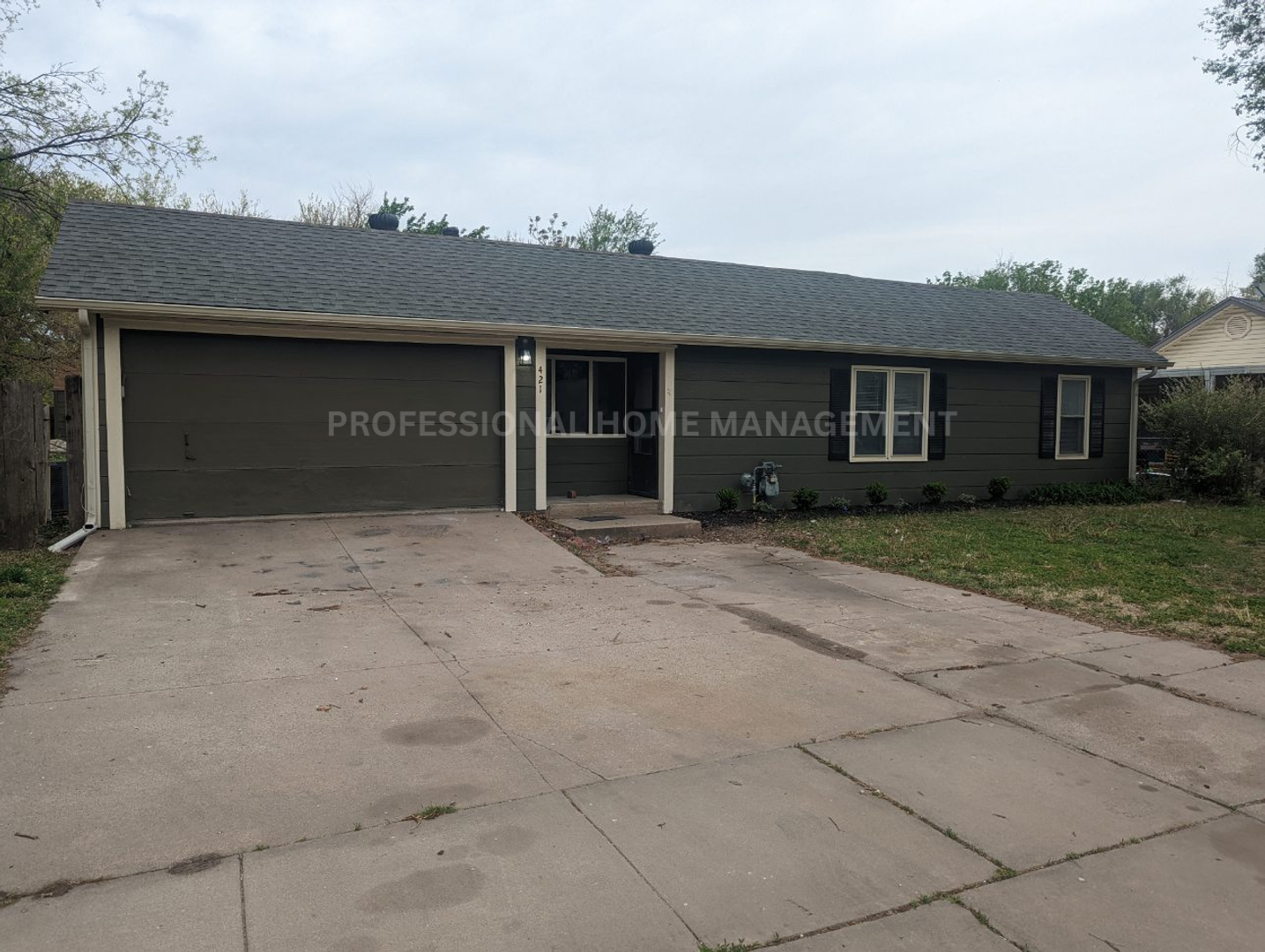 Wichita House: 421 S McComas St