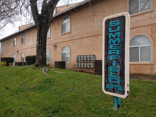 SCREAMING DEAL!!!! $1175 Downstairs 1 Bed X 1 Bath