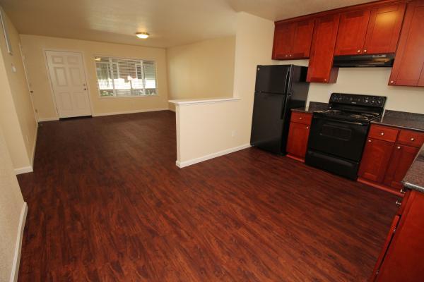 Dixon Apartment: 250-266 West H Street