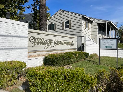Village Commons Apartments – Spacious 1 Bedroom Apartment Available! – photo 1