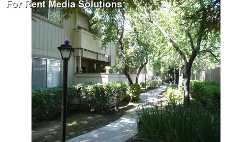 Foxworth Apartments – Comfortable 1 Bed / 1 Bath Apartment Home – photo 1