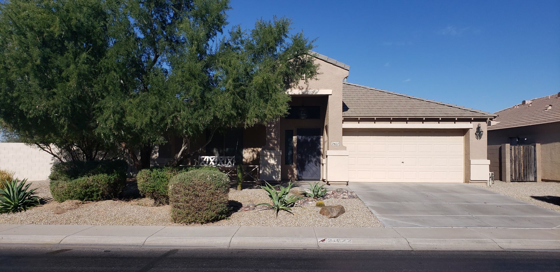 Maricopa House: 21622 N DIETZ DR