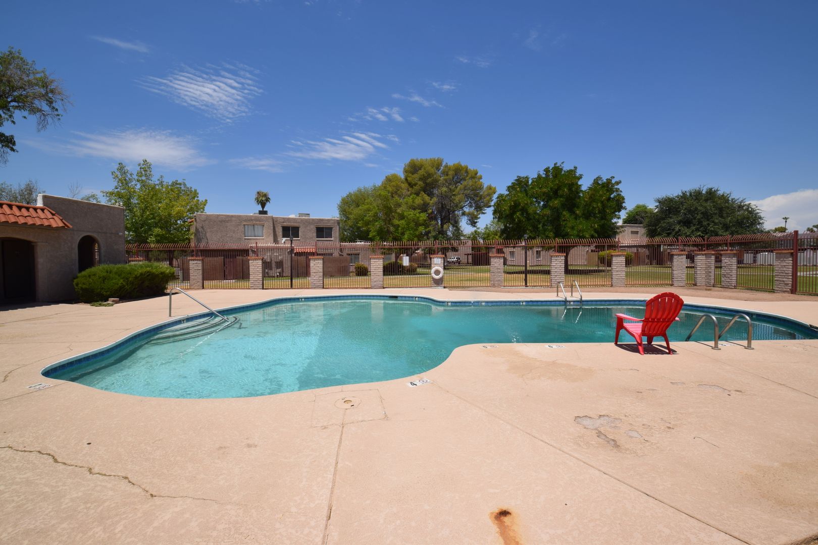 Mesa House: 600 S Dobson #204