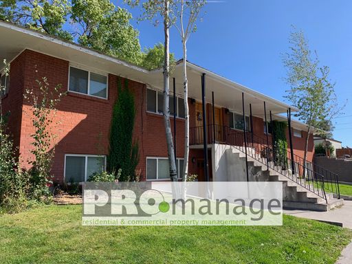 2 Bed / 1 Bath Apartment w/ 1 Car Garage - Idaho Falls – photo 1