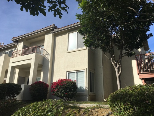 Second floor 3 bedroom 2 bath condo for rent! – photo 1