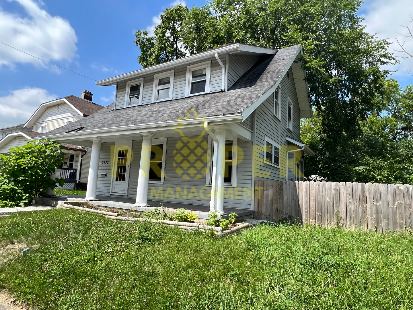 Dayton House: 2137 Ravenwood Ave