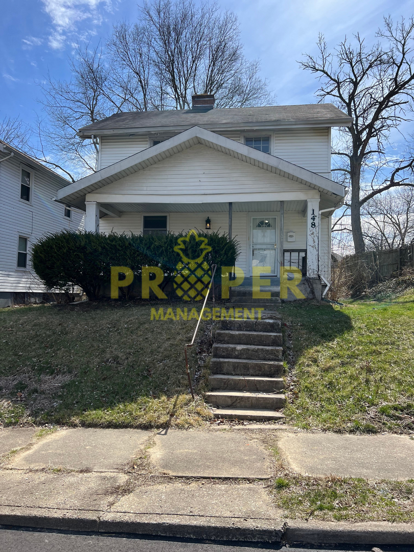 Dayton House: 148 Victor Ave