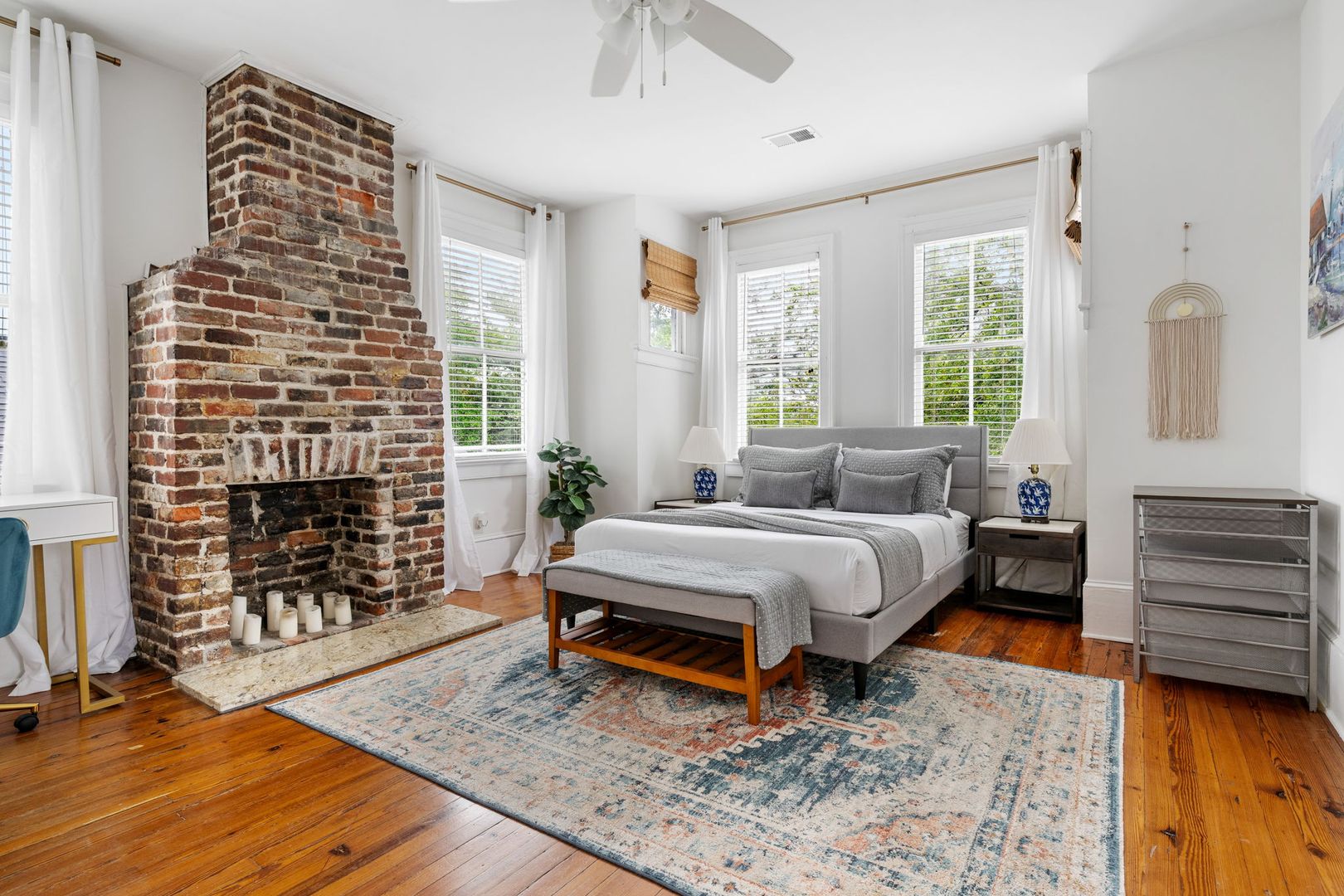 The Emerald Suite- 314 Ashley Avenue, Unit B, photo 2