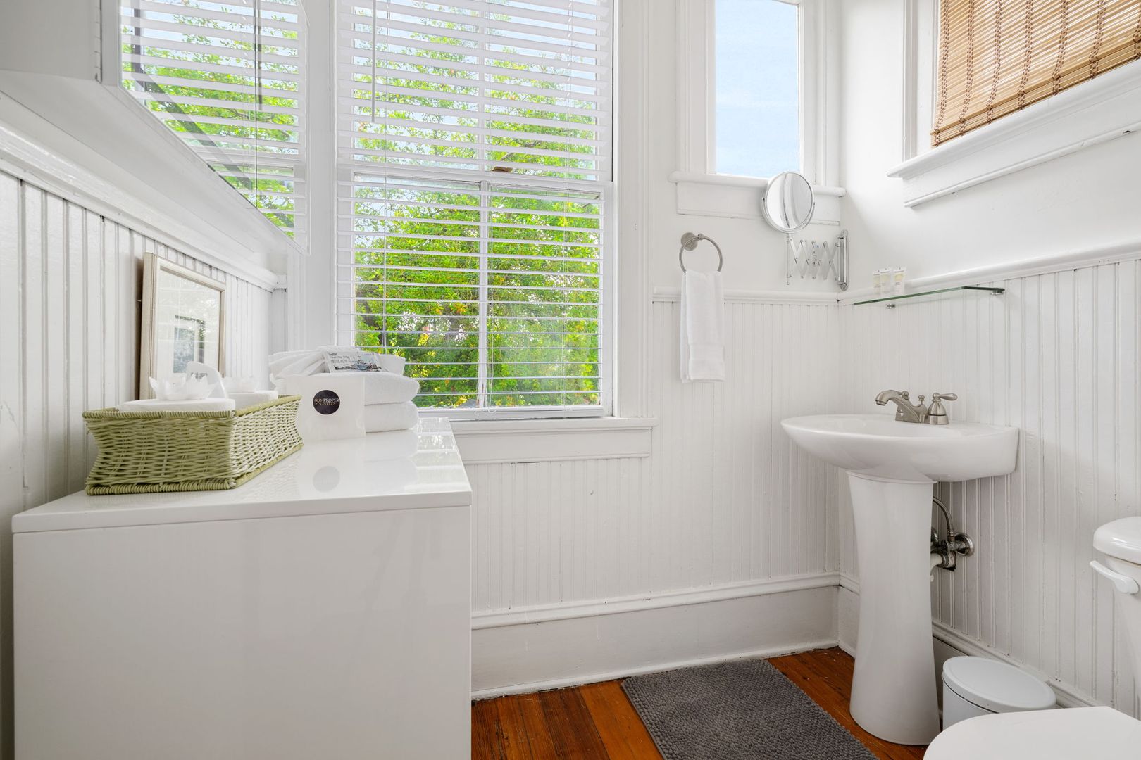 The Emerald Suite- 314 Ashley Avenue, Unit B, photo 6