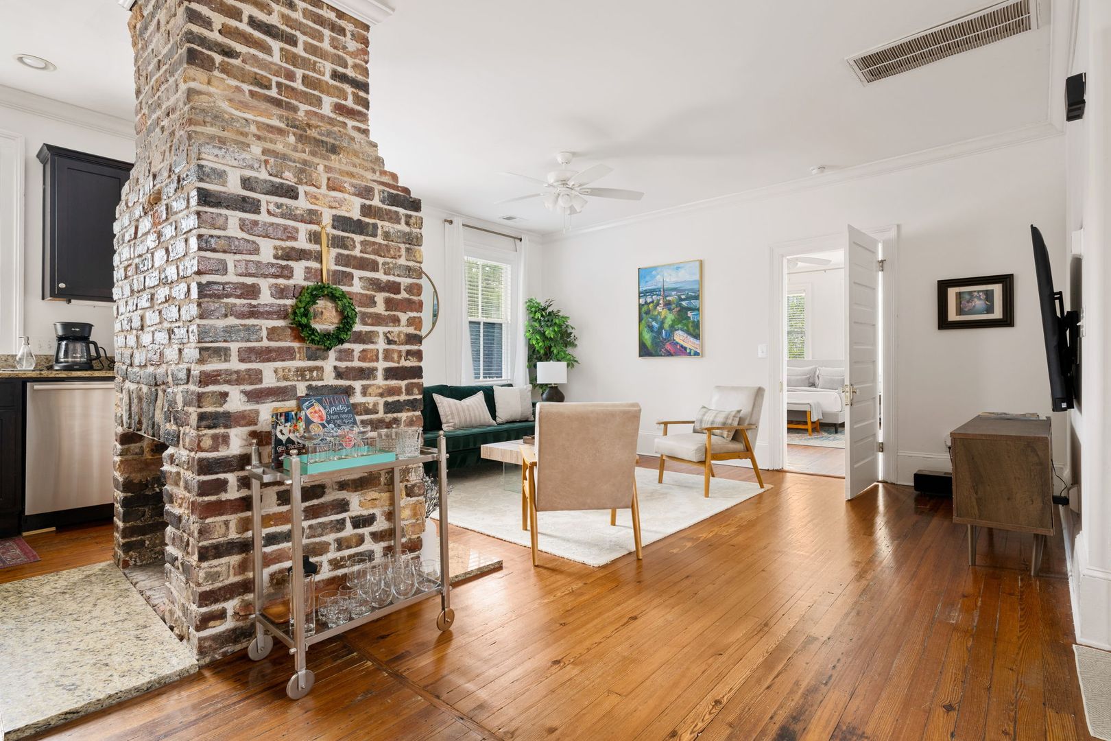 The Emerald Suite- 314 Ashley Avenue, Unit B, photo 10