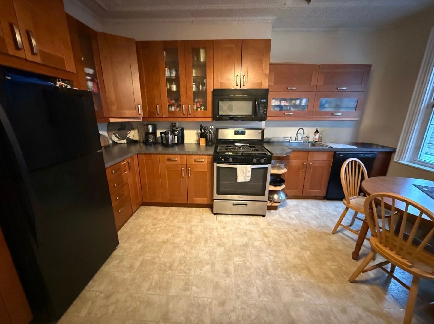 Pittsburgh Apartment: 1911 Jane Street