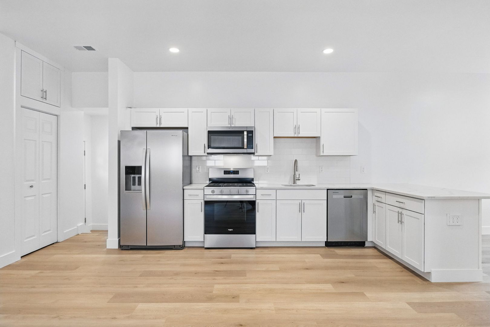 Etna Apartment: 1 Higgins Street