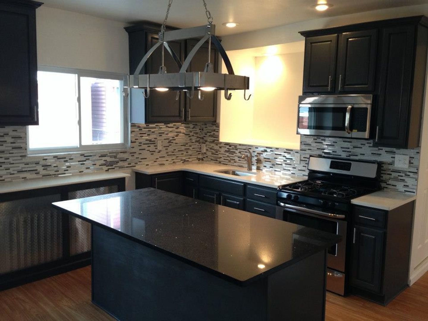 Pittsburgh House: 2823 Edwards Way