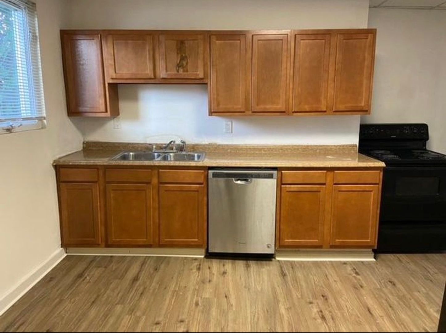 Pittsburgh Apartment: 1603 Arlington Avenue