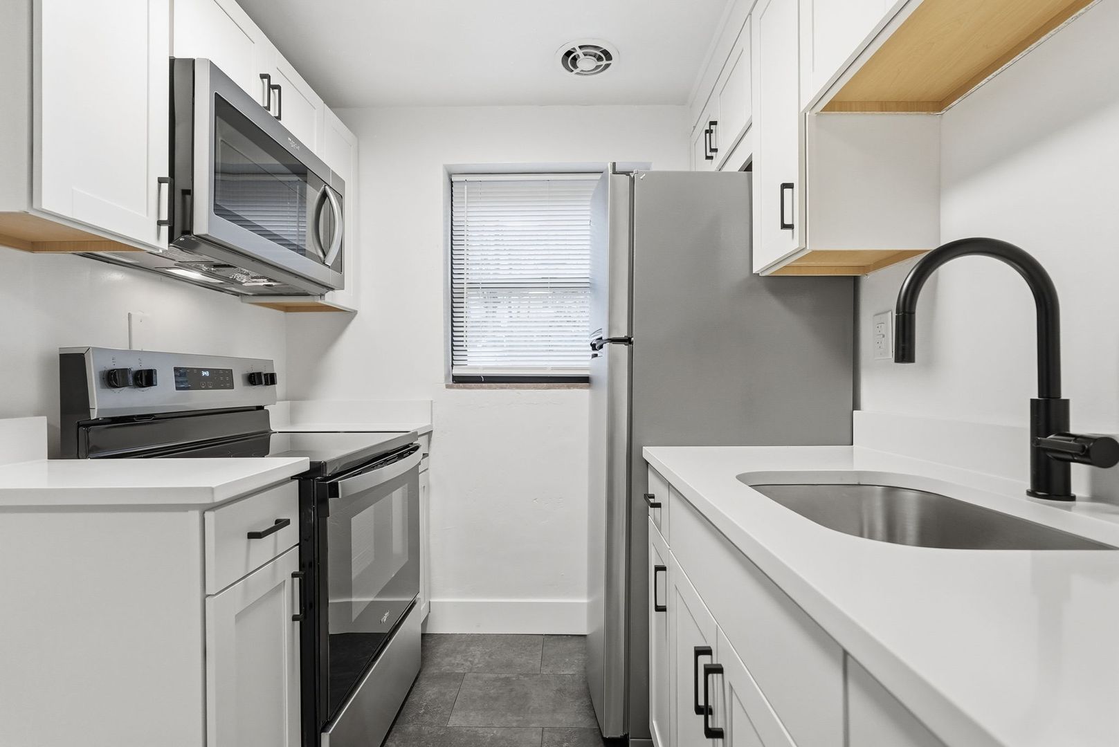 Pittsburgh Apartment: 667-677 Florida Avenue