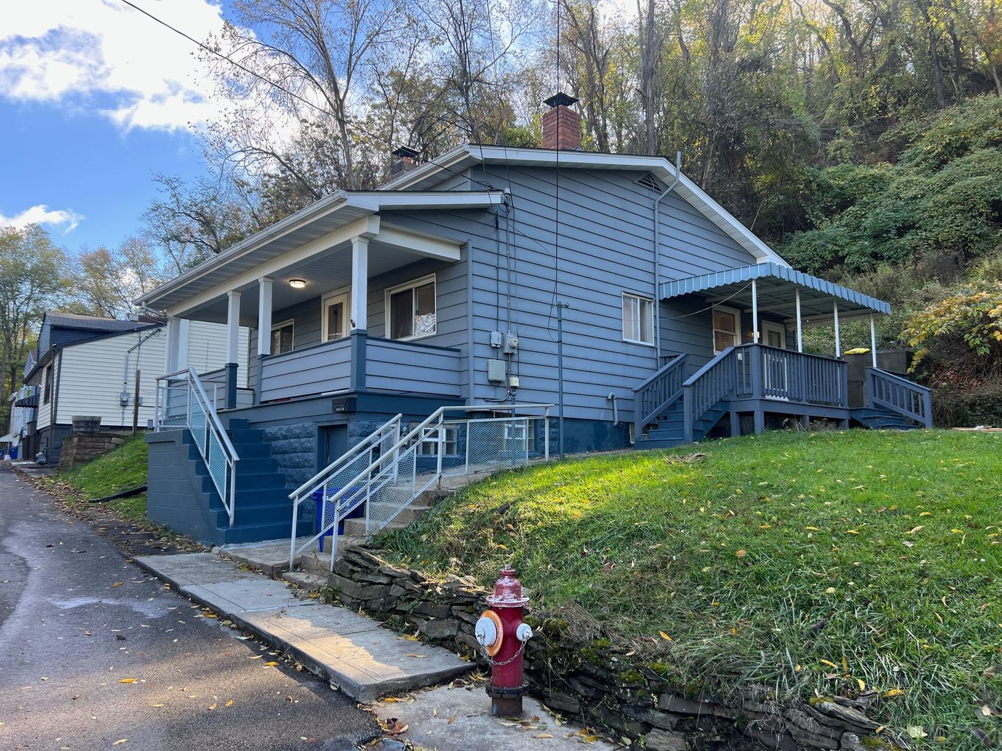 Pittsburgh House: 6036 Sawyer Street
