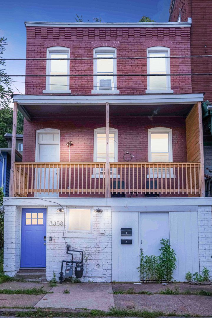 Pittsburgh Apartment: 3358 Ridgway Street