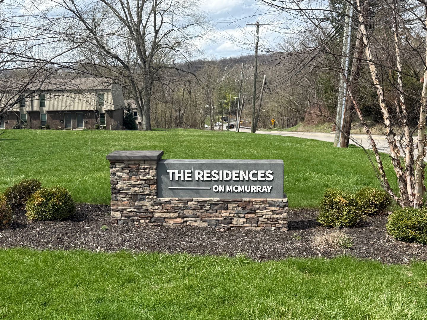 McMurray Apartment: 101-604 Carriage Hill