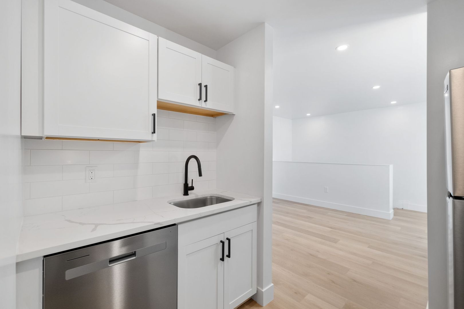 Pittsburgh Apartment: 3315 Ward Street