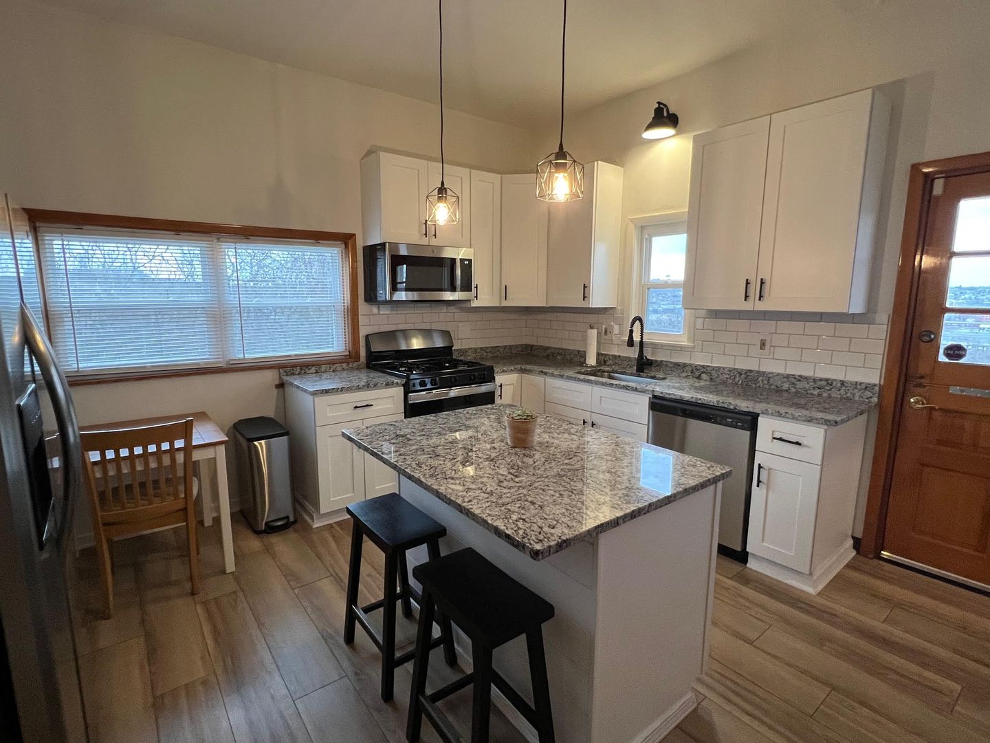 Pittsburgh Apartment: 2121 Eggers Street